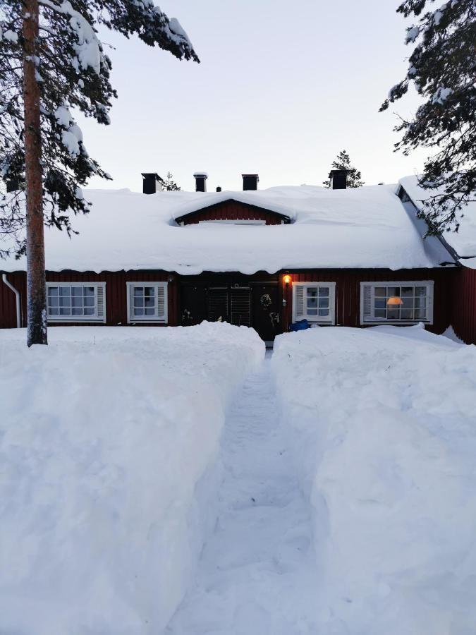 Winter Nest - A Cozy Accommodation In The Heart Of Saariselkae Exterior photo